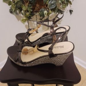 Madeline Sandals Bronze Size 10 M